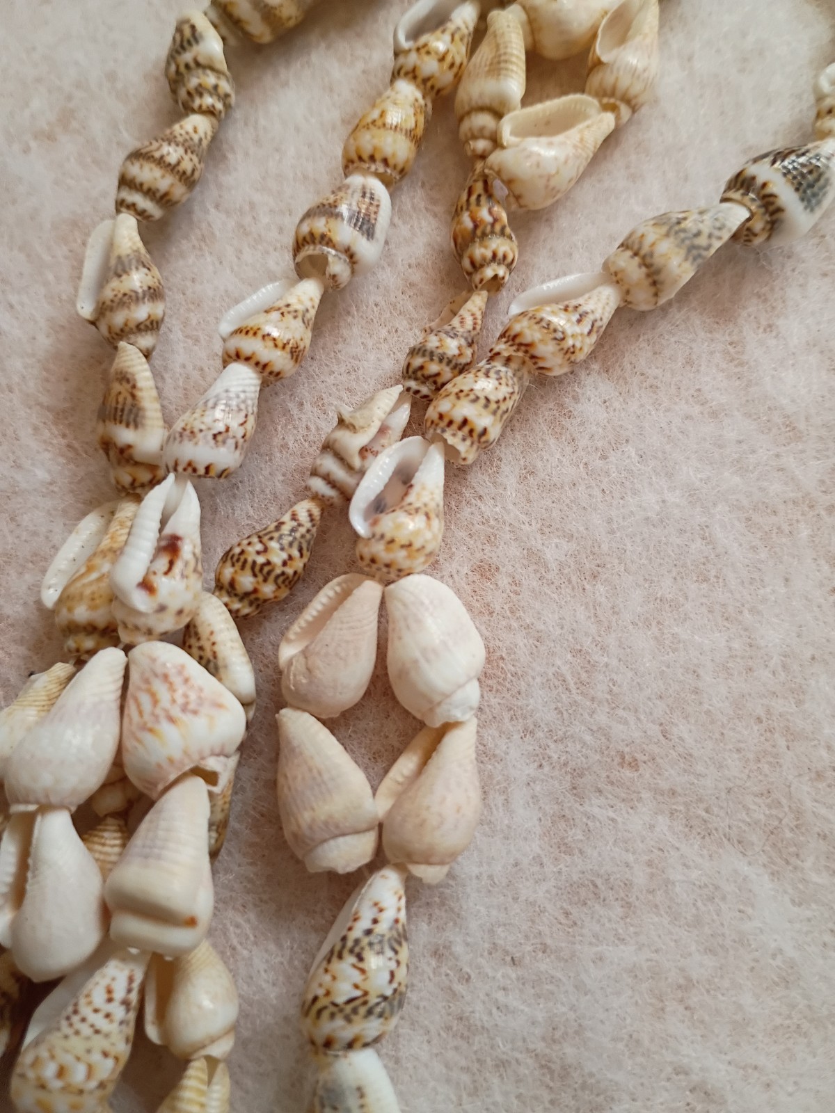 Lot of 4 Natural Cream & Brown Shell Beaded Strand Necklaces Beach Sea Theme Lei