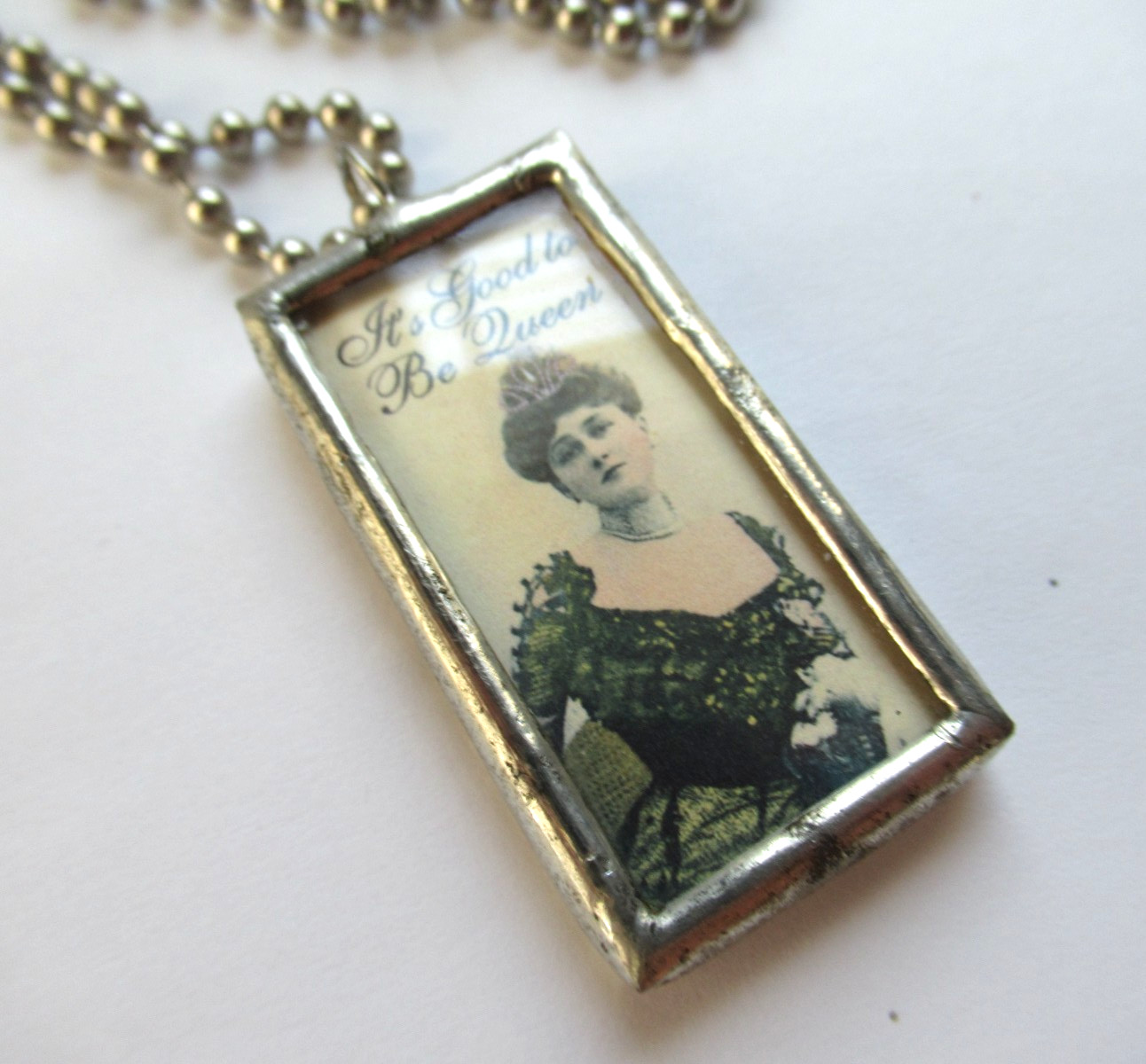 “It Is Good To Be Queen” Pendant~ Ball Bead Chain Necklace