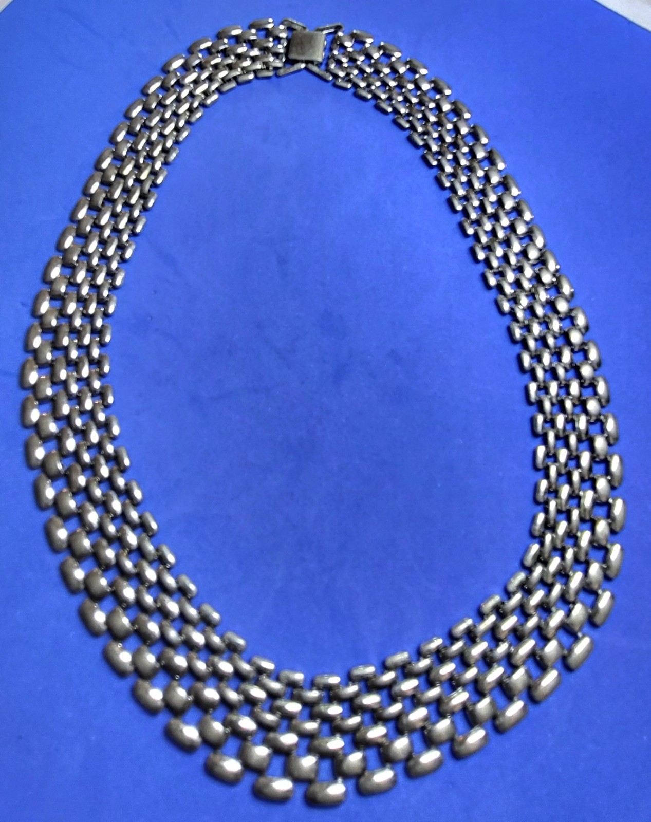 Shiny Silvertone Multi Row Brick Link Collar Necklace 15 1/2″ Long As Shown