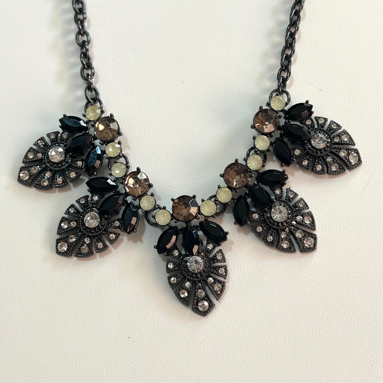 Statement Necklace Rhinestone Bib Necklace Party Jewelry 28 in Black