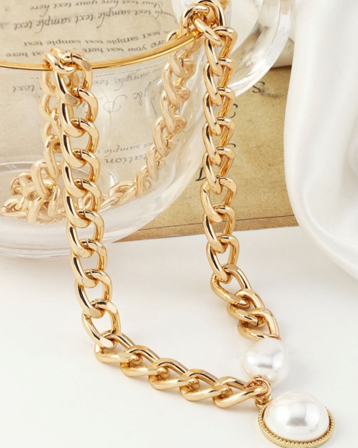 Punk Hip Hop Chain Pearl Necklace for Women, Gold Tone