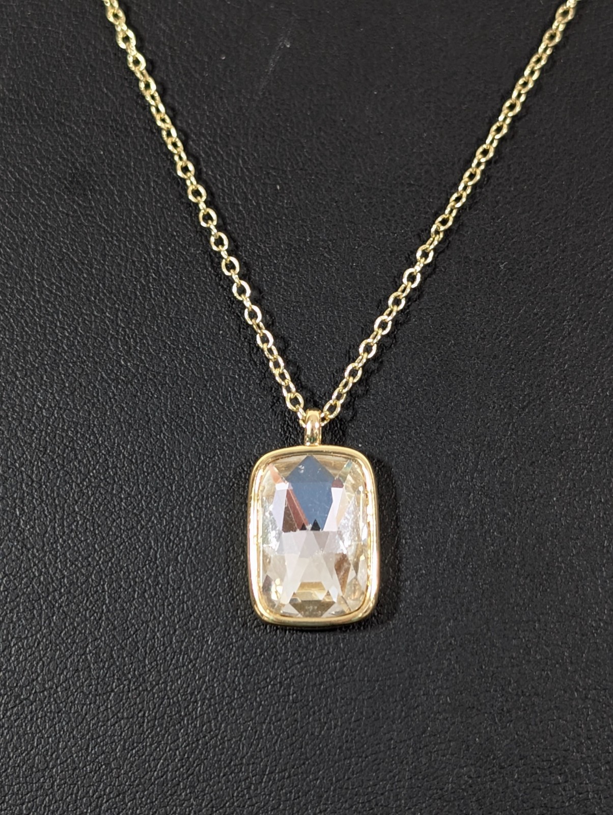 Gold Tone Clear Glass Faceted Rhinestone Solitaire Adjustable Chain Neckalce 36″