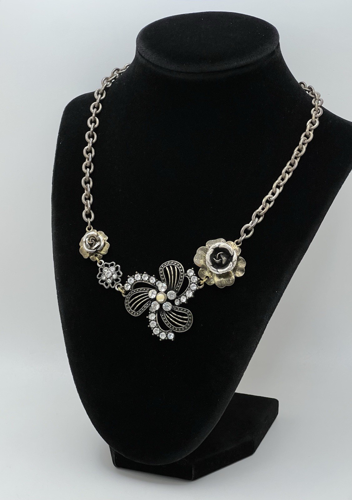 American Eagle Outfitters- Multi Metal & Rhinestone Floral Adjustable Necklace
