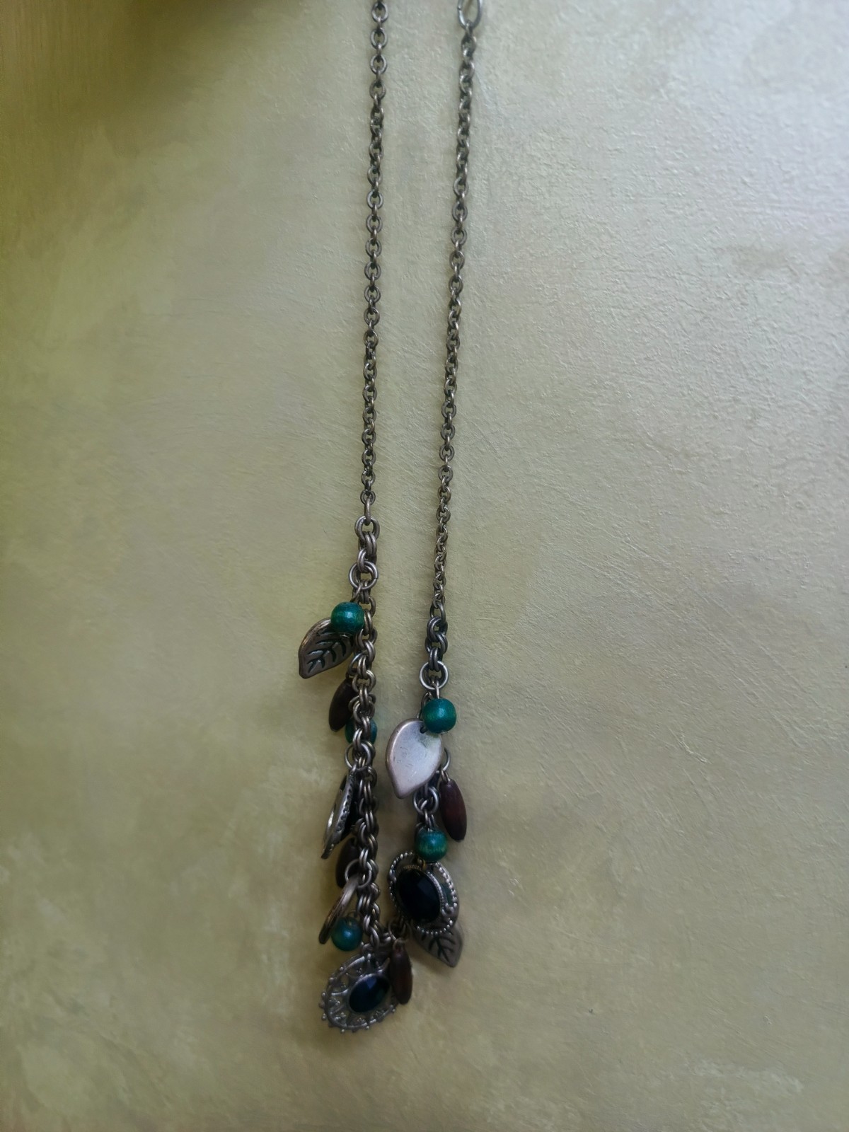 Vintage Boho Statement Charm Necklace Antique Bronze Leaf Beads Gemstone Pendant