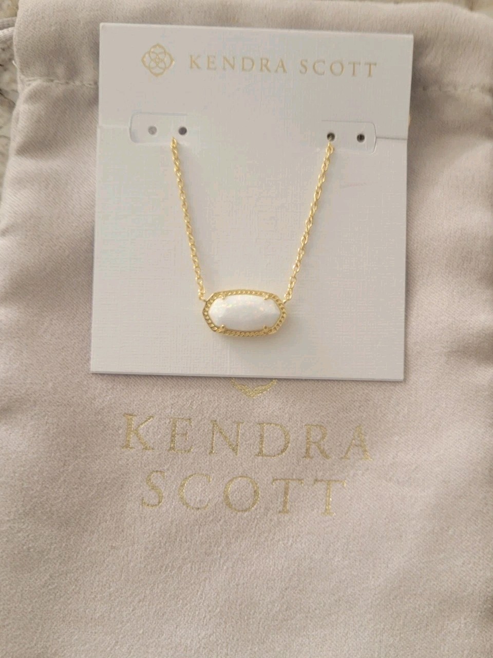 Kendra Scott Elisa Pendant Necklace Gold White Kyocera Opal NWT $90 Pouch!