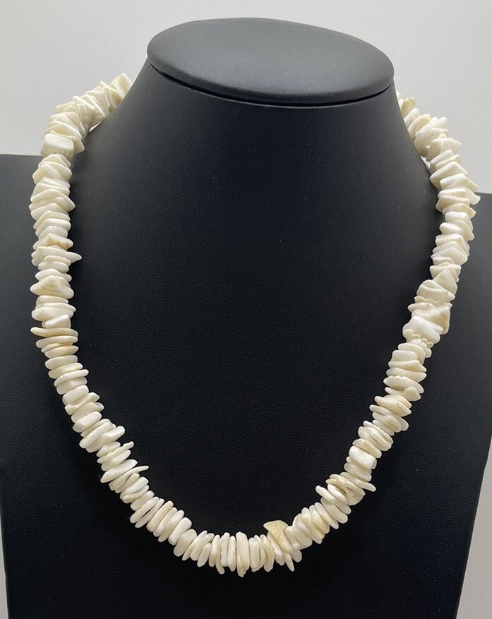 White Flat Beaded Shell 18″ Fashion Necklace Marked Philippines