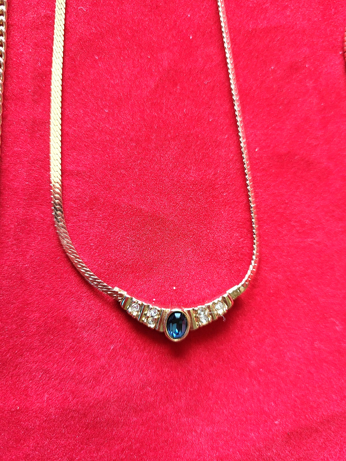 Lot of Six Womens Fashion Goldtone Chain Necklaces Measuring 16″ to 24″ as Shown