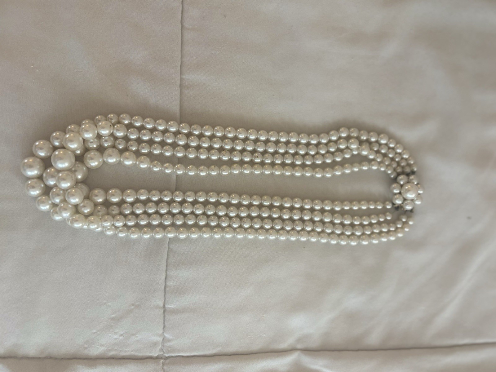 Layered Statement Beaded White Faux Pearl Necklace SO ELEGANT