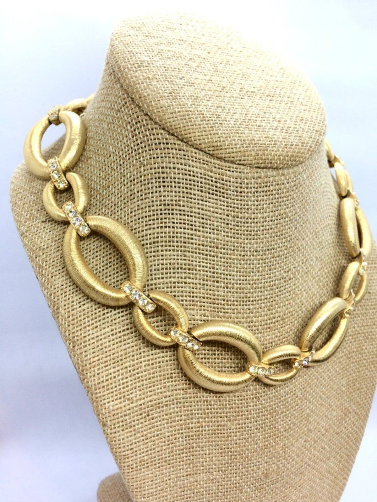 VINTAGE CHAIN NECKLACE Matte Brushed Gold Tone Rhinestone Accent Collar