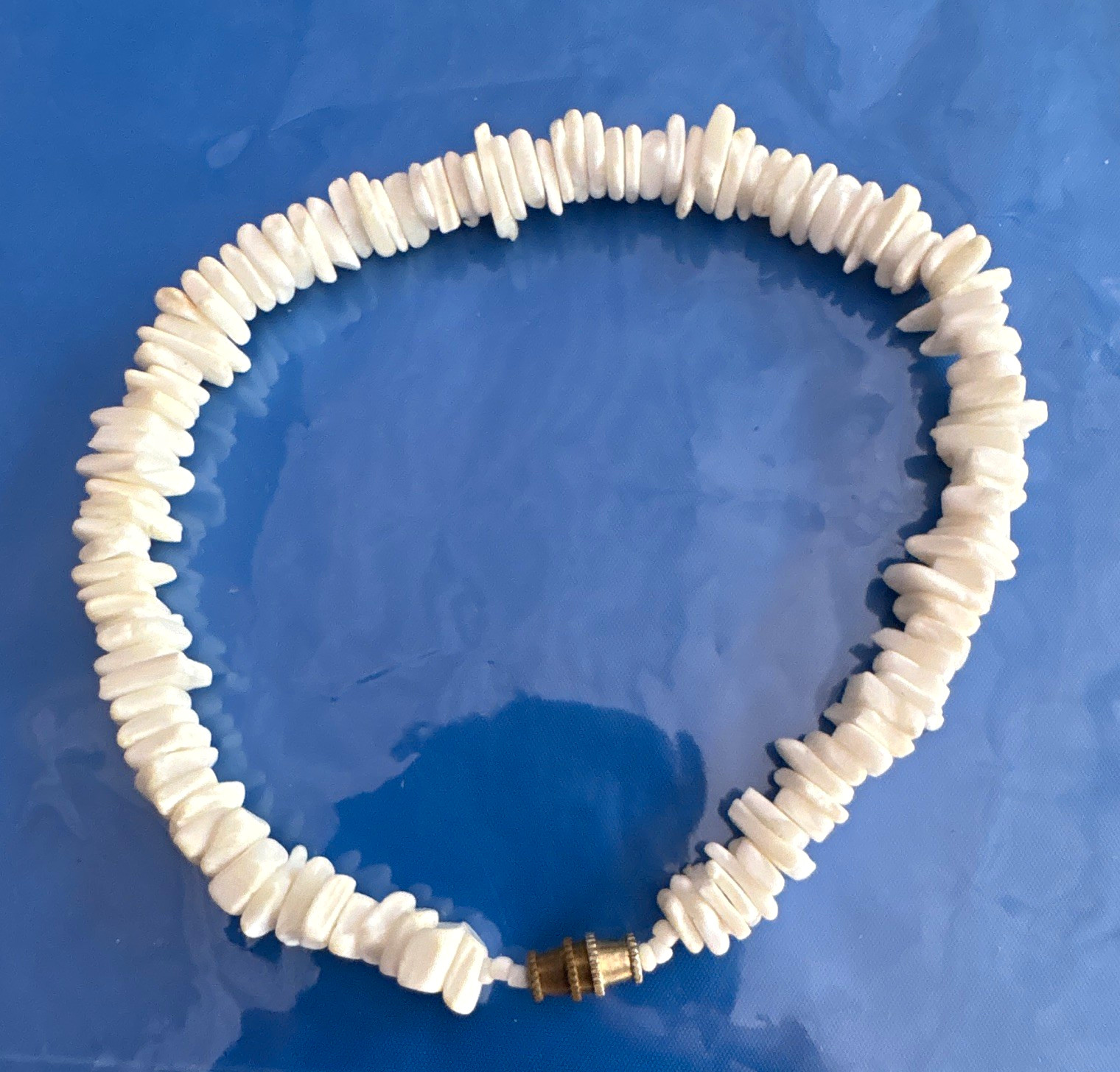 White Shell Chip Beaded Necklace Ball/Bead Chain Barrel Clasp