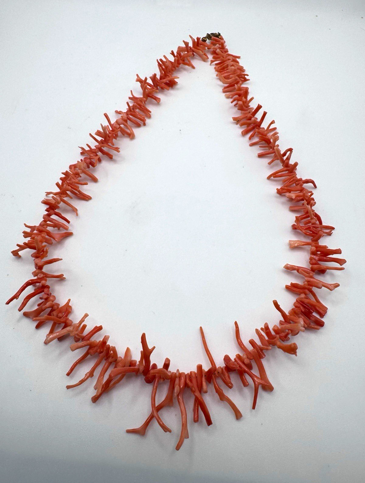 Vintage Natural Salmon Orange Branch Coral Graduated Beaded Necklace-18”