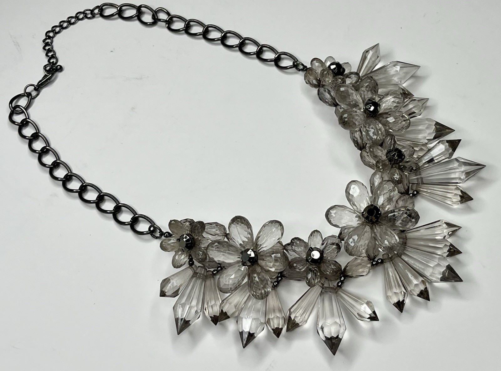 VTG Smoky Acrylic Glass Rhinestone Floral Crystal Cluster Statement Necklace 22”