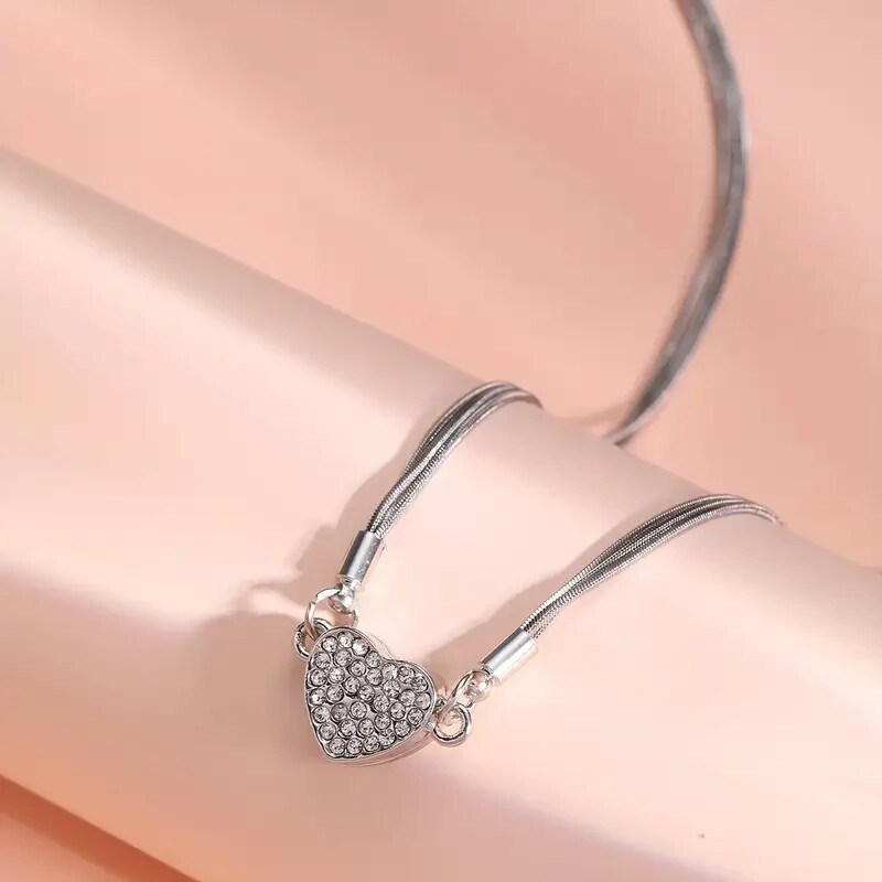 Magnetic 3 Layer Love Heart Shape Rhinestone Silvery Necklace Women Fashion Gift
