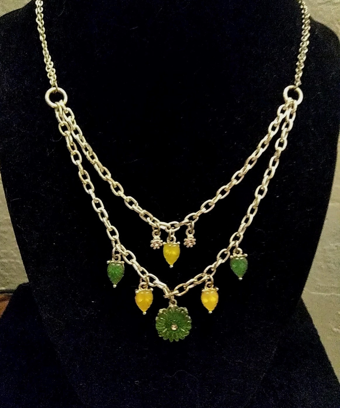 Silver Tone Variable Strand Chain w/Floral Dangler Charms