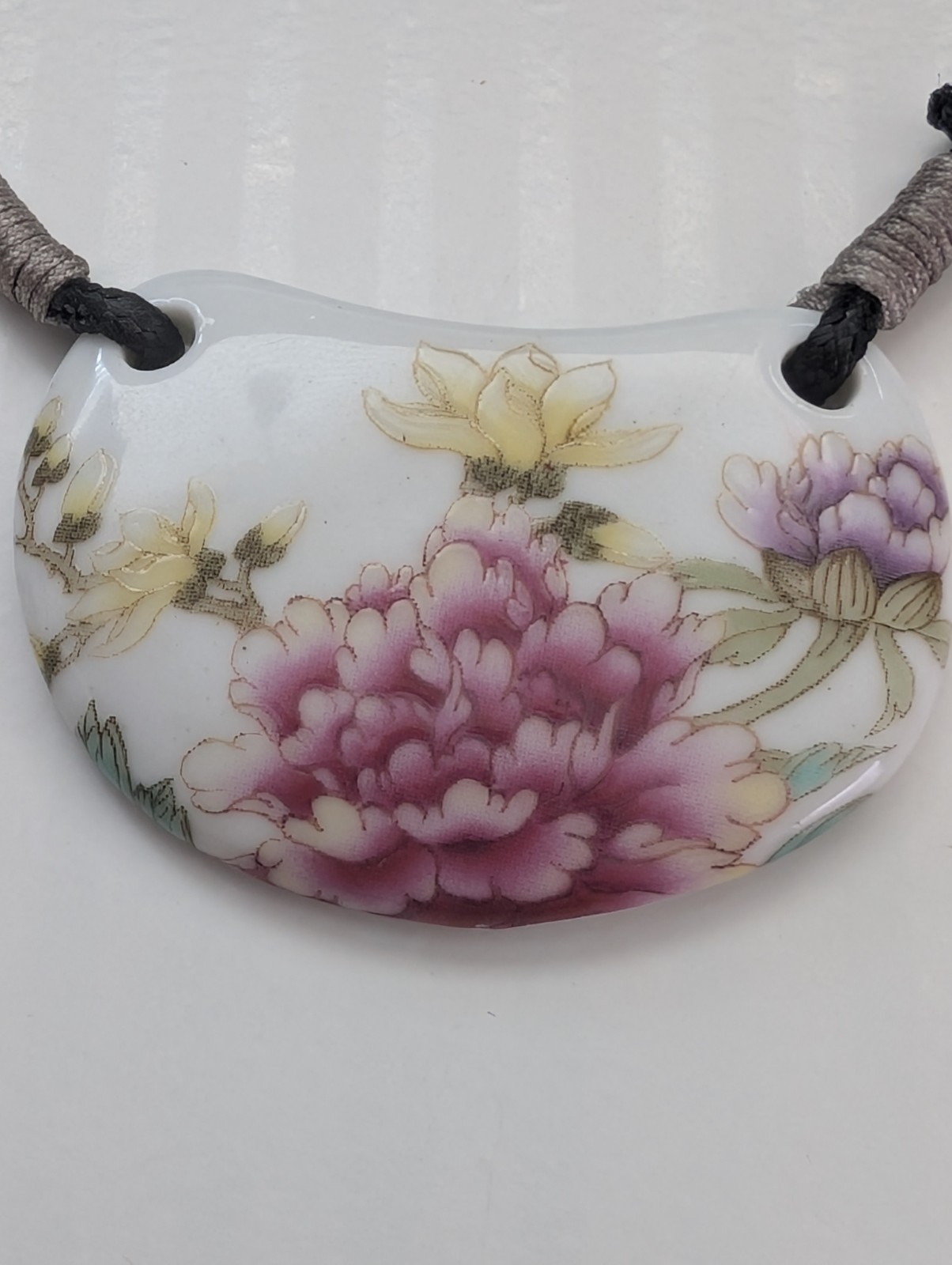 Crescent floral print white ceramic pendant adjustable cord NONE METAL Necklace