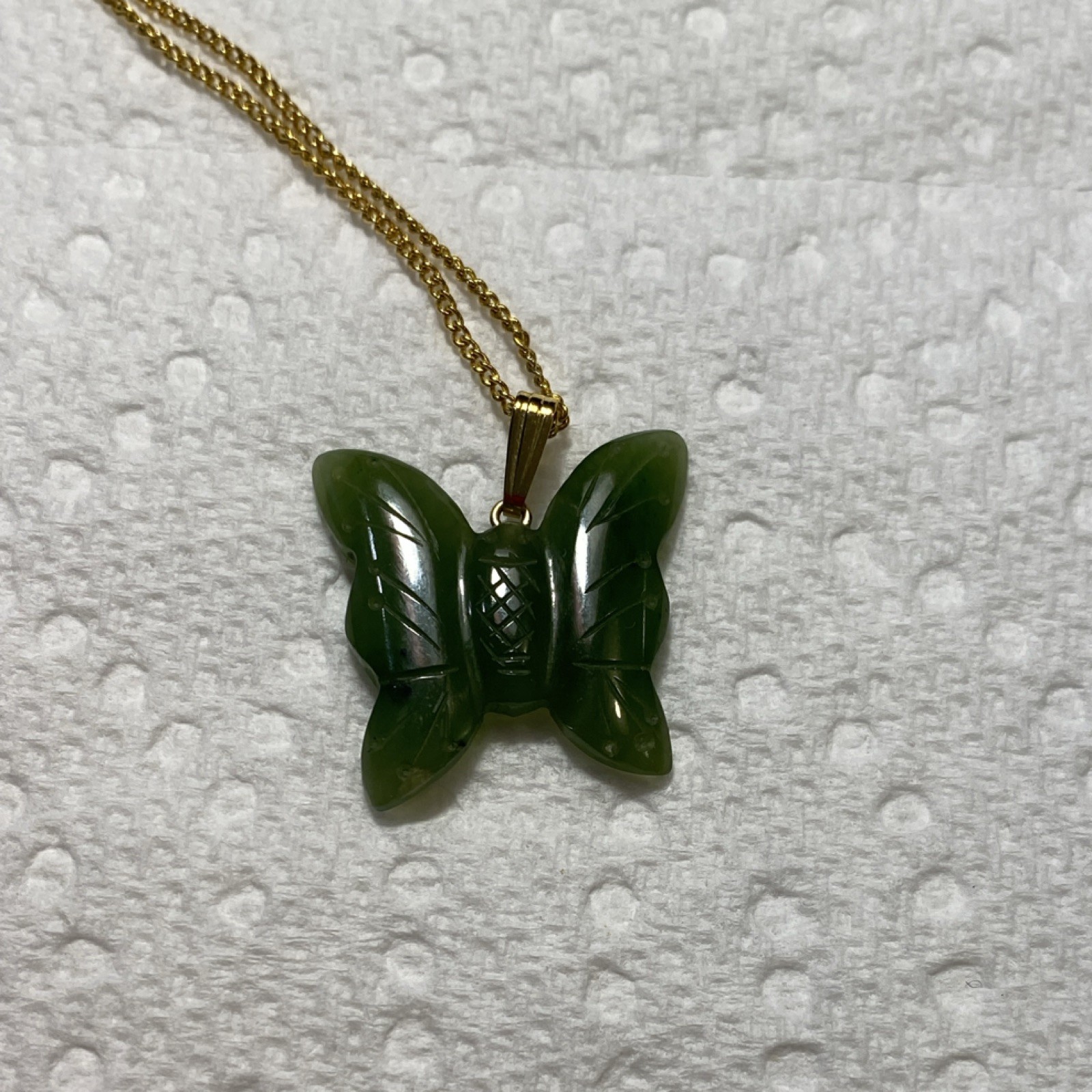 Gold Tone Metal Cable Chain Necklace Green Butterfly Jade Charm Pendant