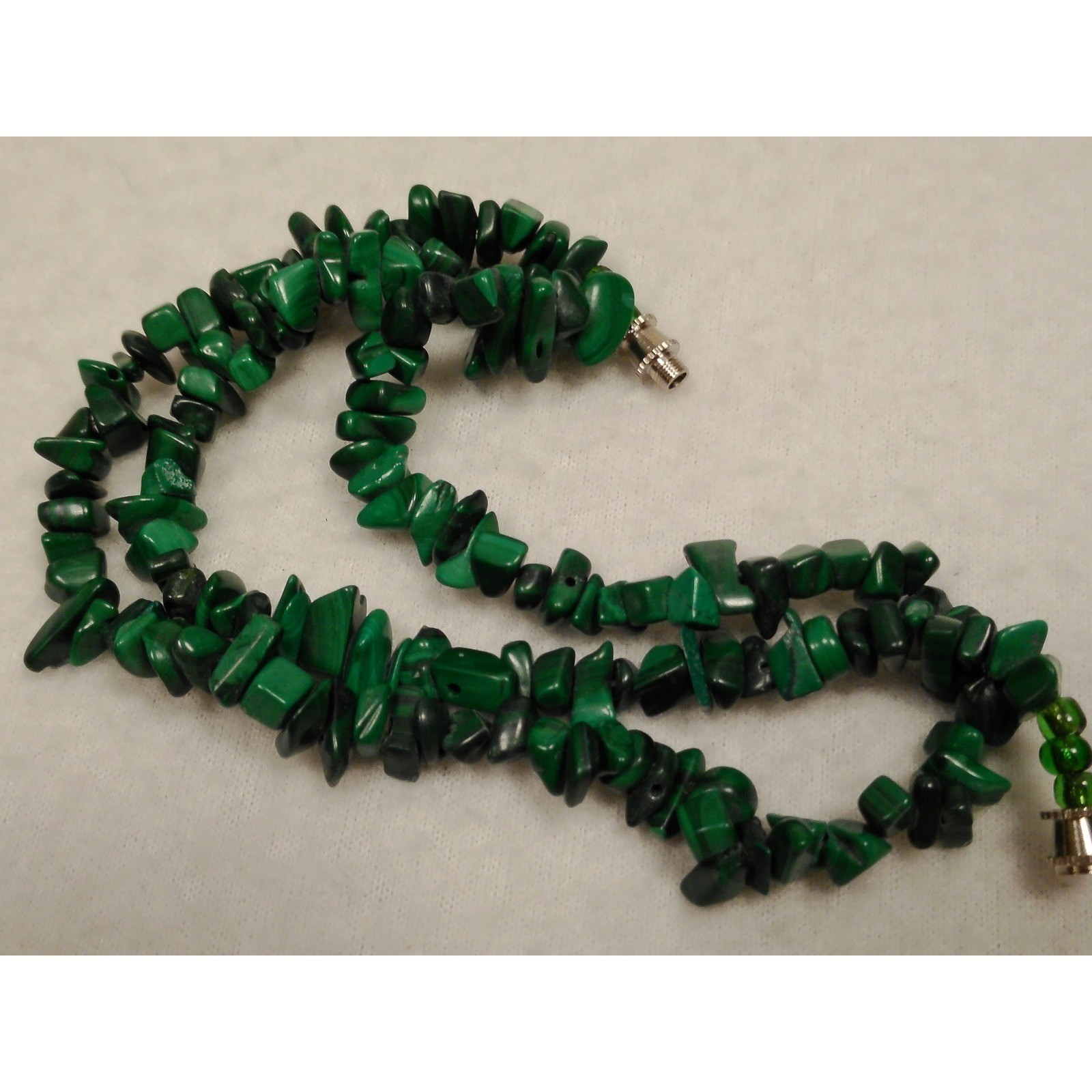 Chic Green Chip Malachite Beaded Necklace Magnetic Clasp Gemstone Jewelry