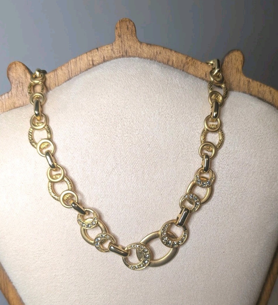 VTG Gold Tone Oval Link Statement Necklace Pavé Rhinestones Fold over Clasp