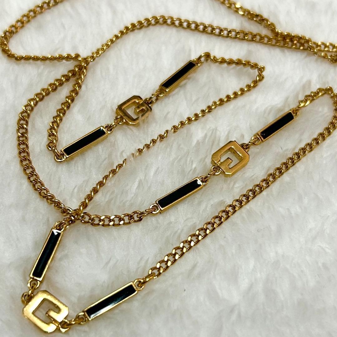 Givenchy Long Necklace Gold G Logo Excellent Condition