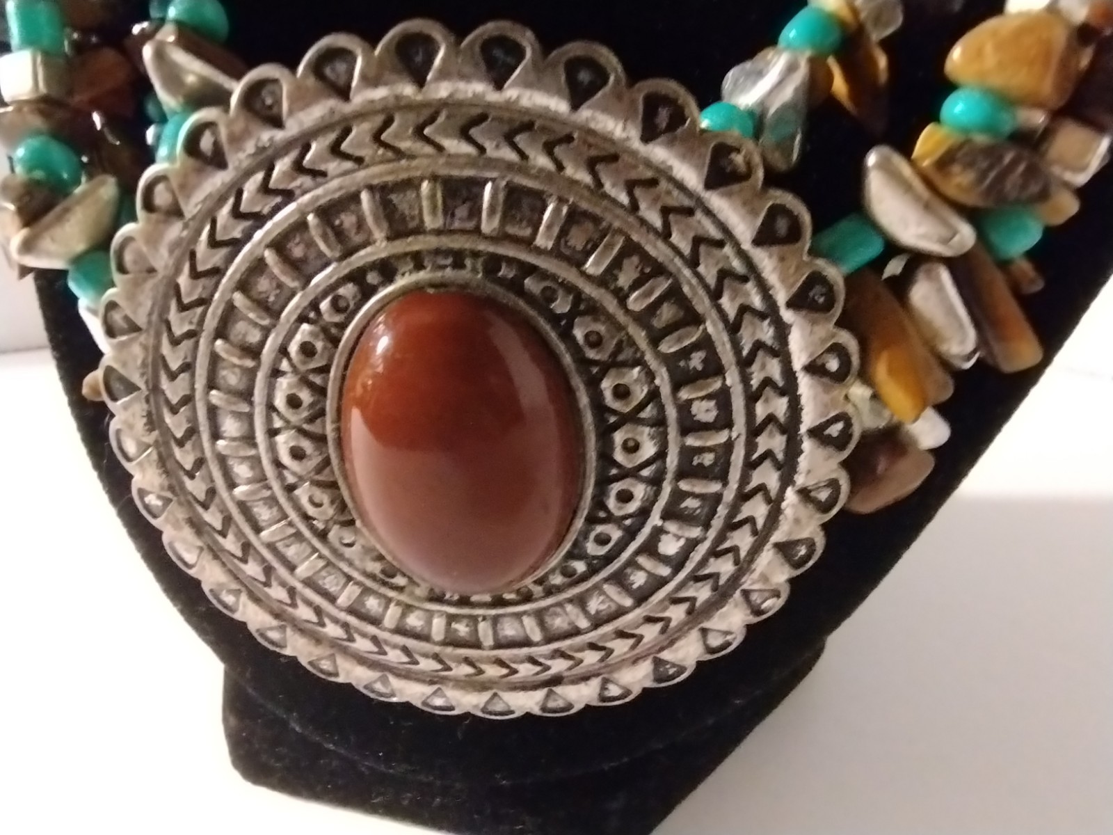 Brown Tigers Eye, Very Unique ,Chico’s Medallion 11″Excellent Condition.Necklace