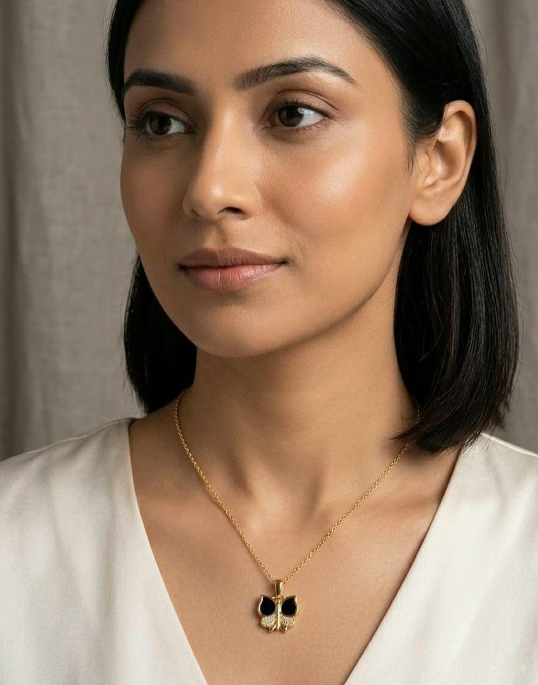 Indian bollywood butterfly shaped created stones pendant for women and girls