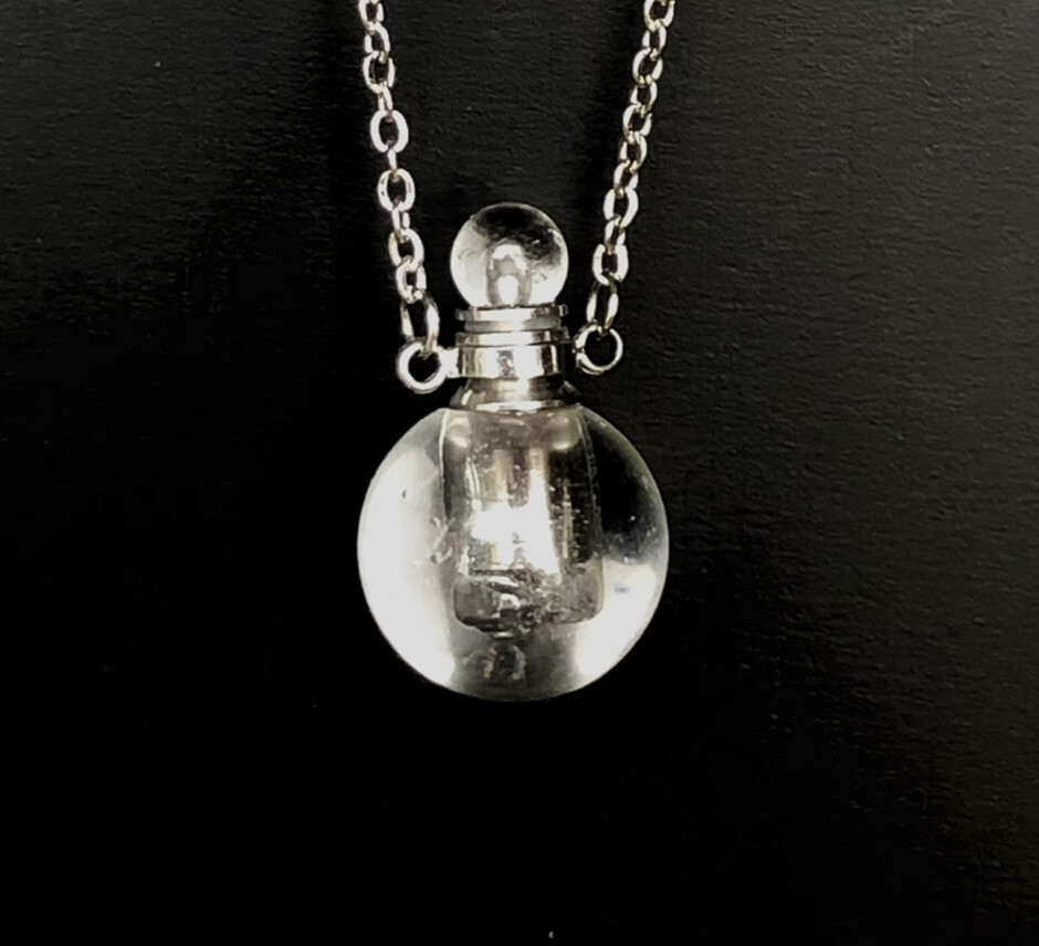 Clear Quartz Gemstone Perfume Bottle Essential Oil Necklace Pendant Silver Chain