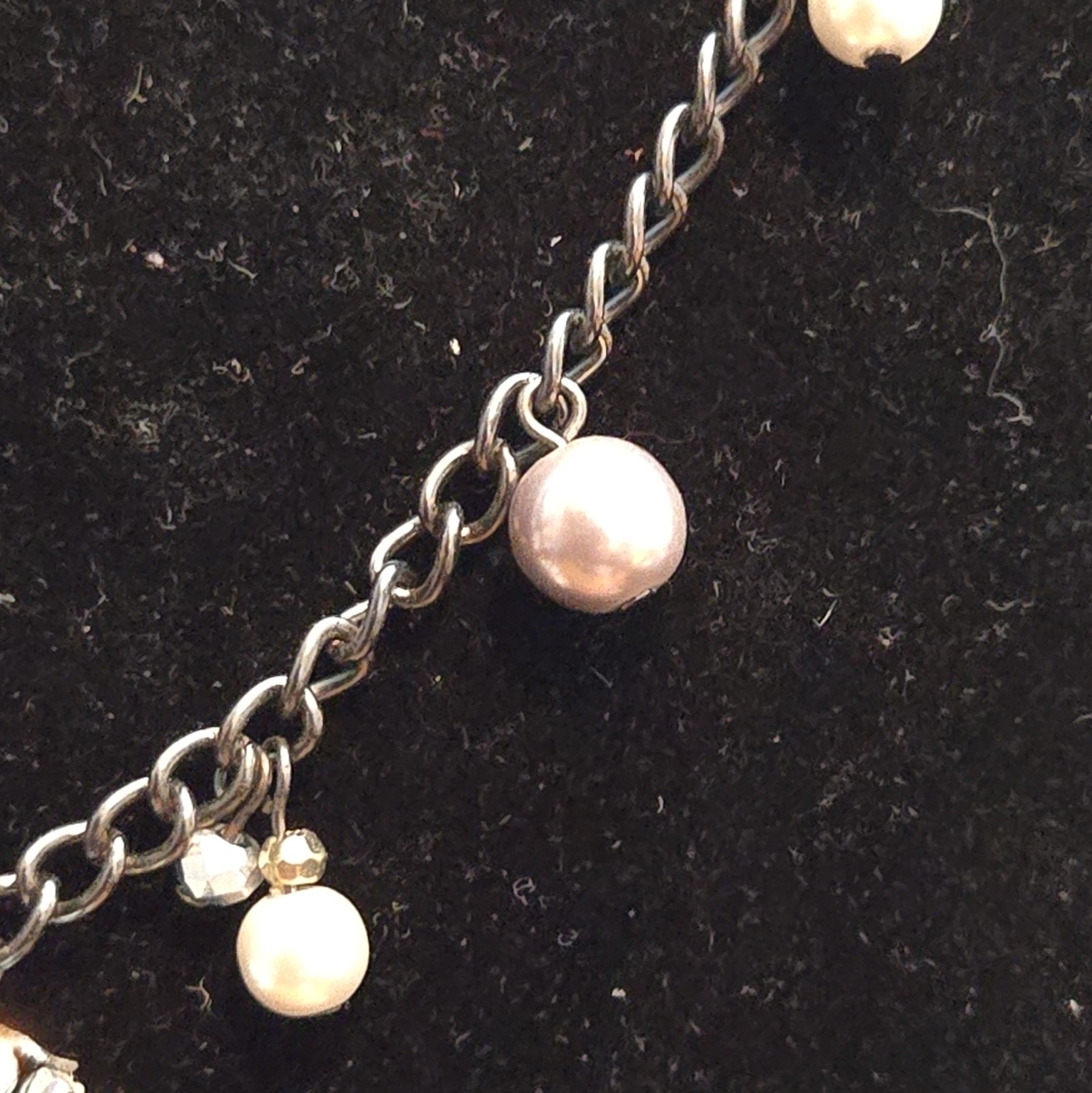 Silver Tone Cable Chain Necklace Faux Pearl Dangles Round Rhinestone Charm