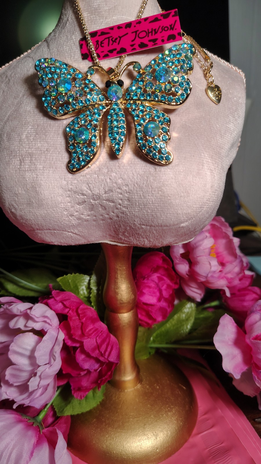 Betsey Johnson BLUE Crystals Rhinestones BUTTERFLY Gold Pendant NECKLACE
