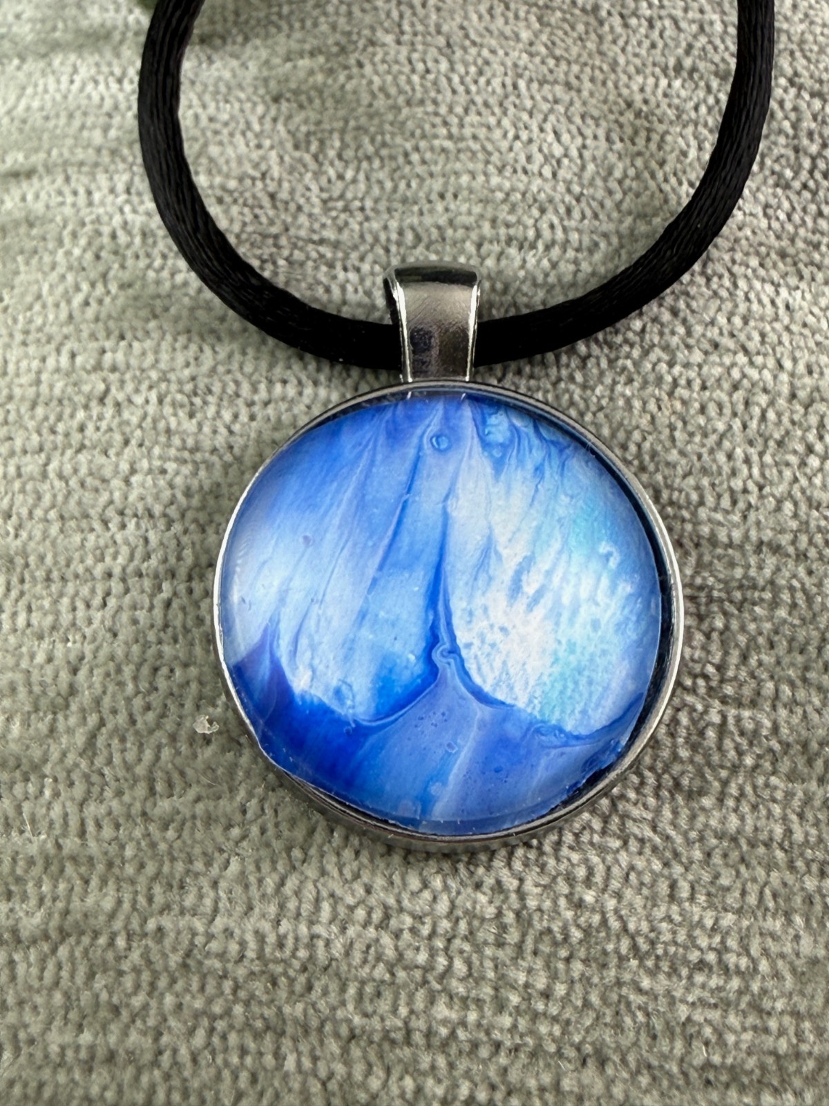 Rise Pendant by Kaylectible Designs – Acrylic under glass Cabochon