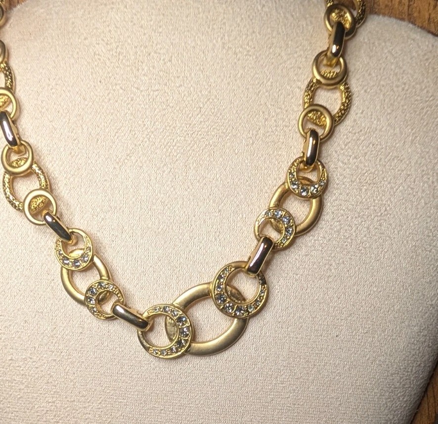 VTG Gold Tone Oval Link Statement Necklace Pavé Rhinestones Fold over Clasp
