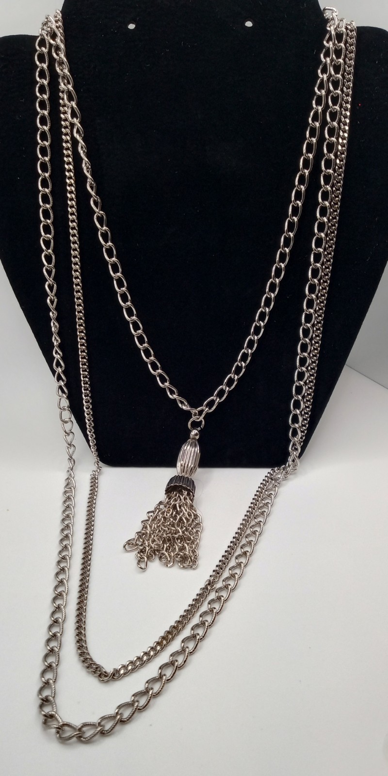 Tassel Silver Tone Necklace, 18″ Layered w/ 2 Longer Curb chains, Stylish