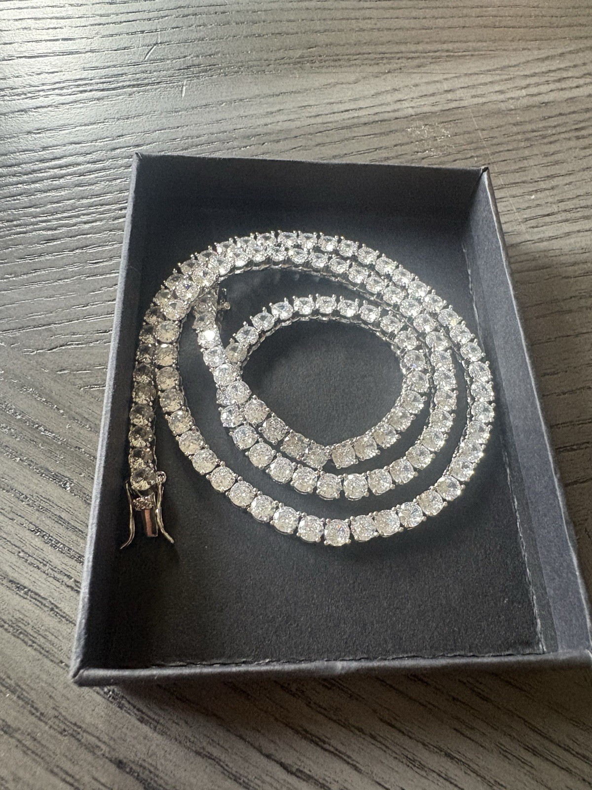 Moissanite tennis chain authentic passes diamond tester 4mm 18 inch chain