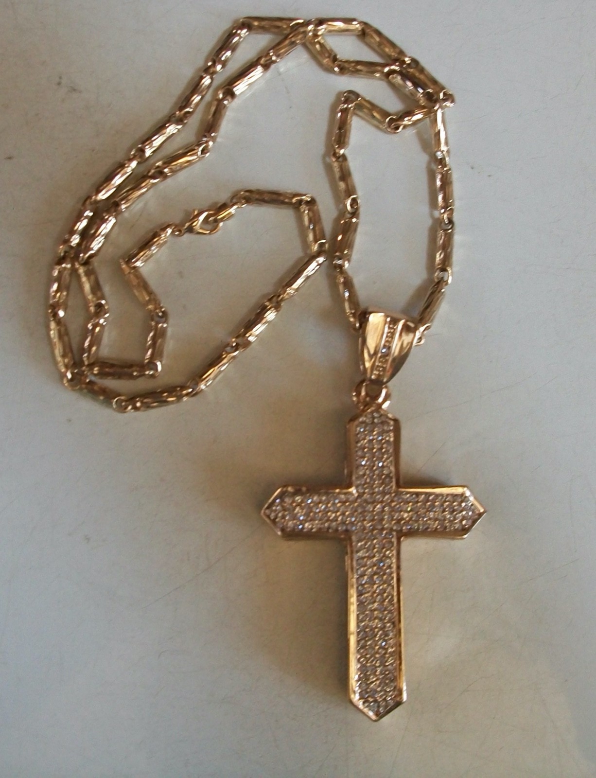 MEN’S GOLD FINISH CROSS FASHION DRESSY HIP HOP CHAIN & CHARM JEWELRY