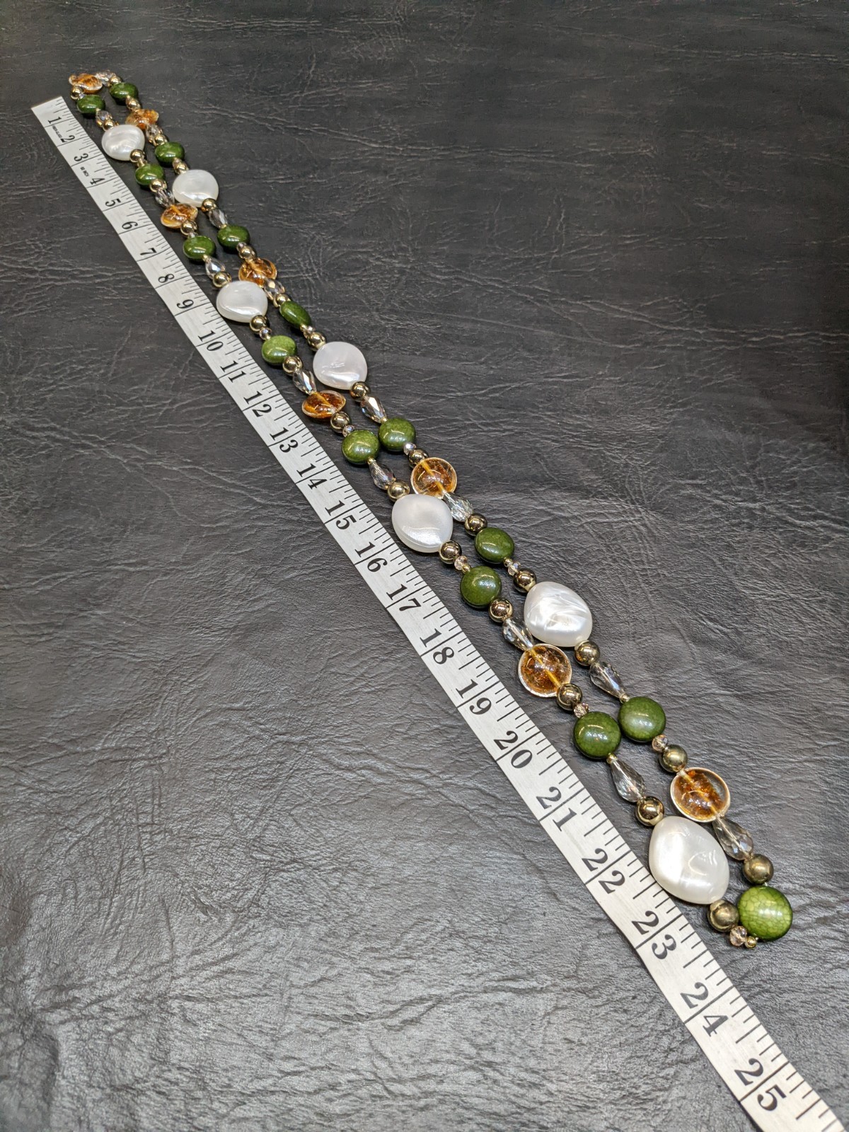 Long Beaded Necklace Green Honey White Gold Tone Lucite Acrylic Plastic ~46″