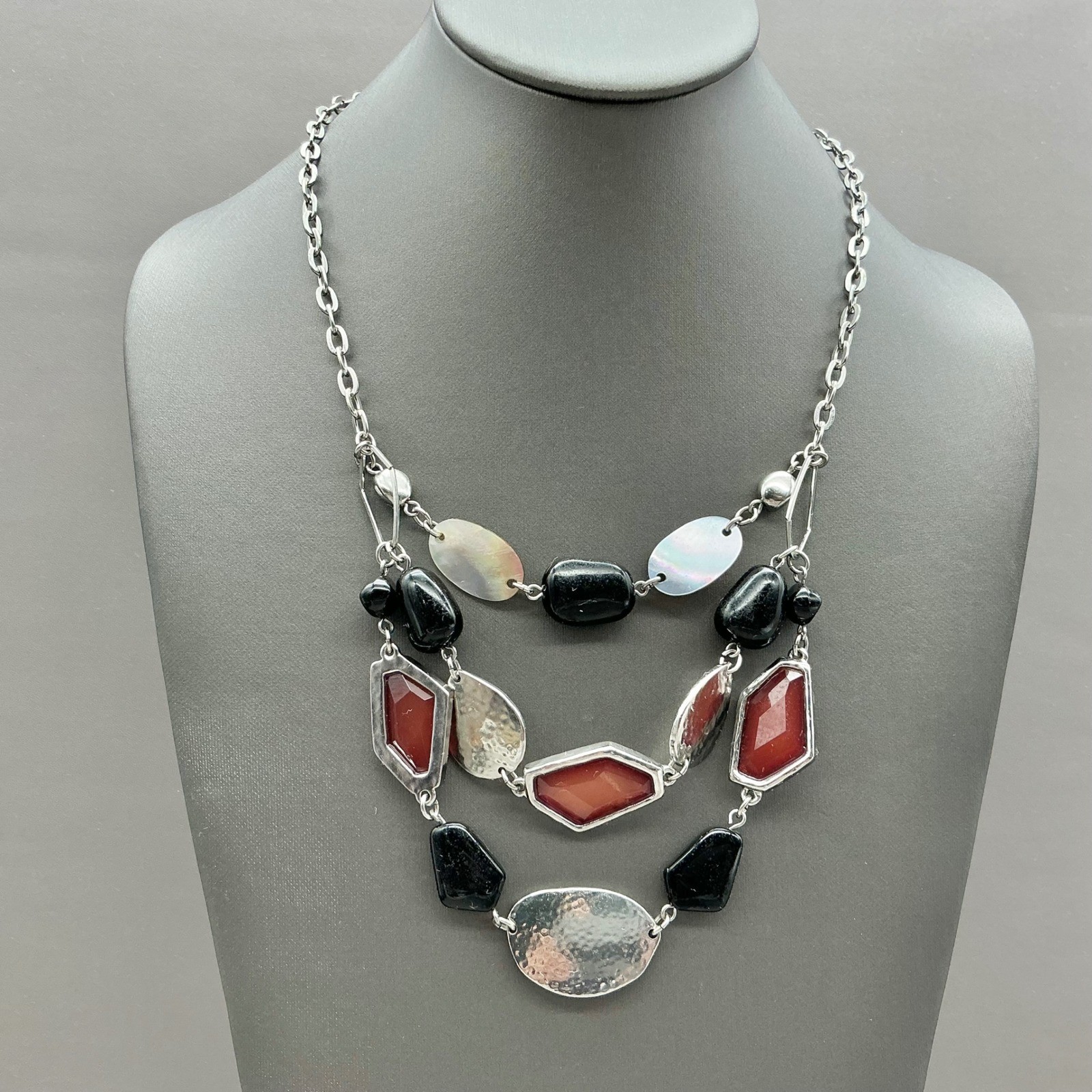 Chico’s Necklace Womens Silver Tone Layered Beaded Red Black Fashion 18-22″