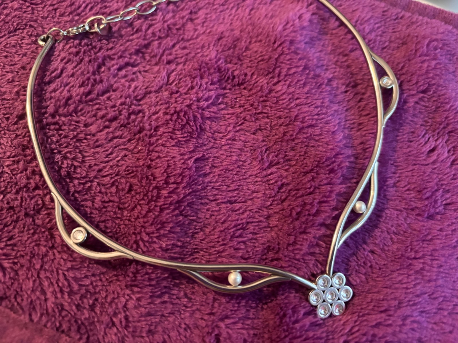 Authentic Swatch Bijoux Flower Choker Necklace