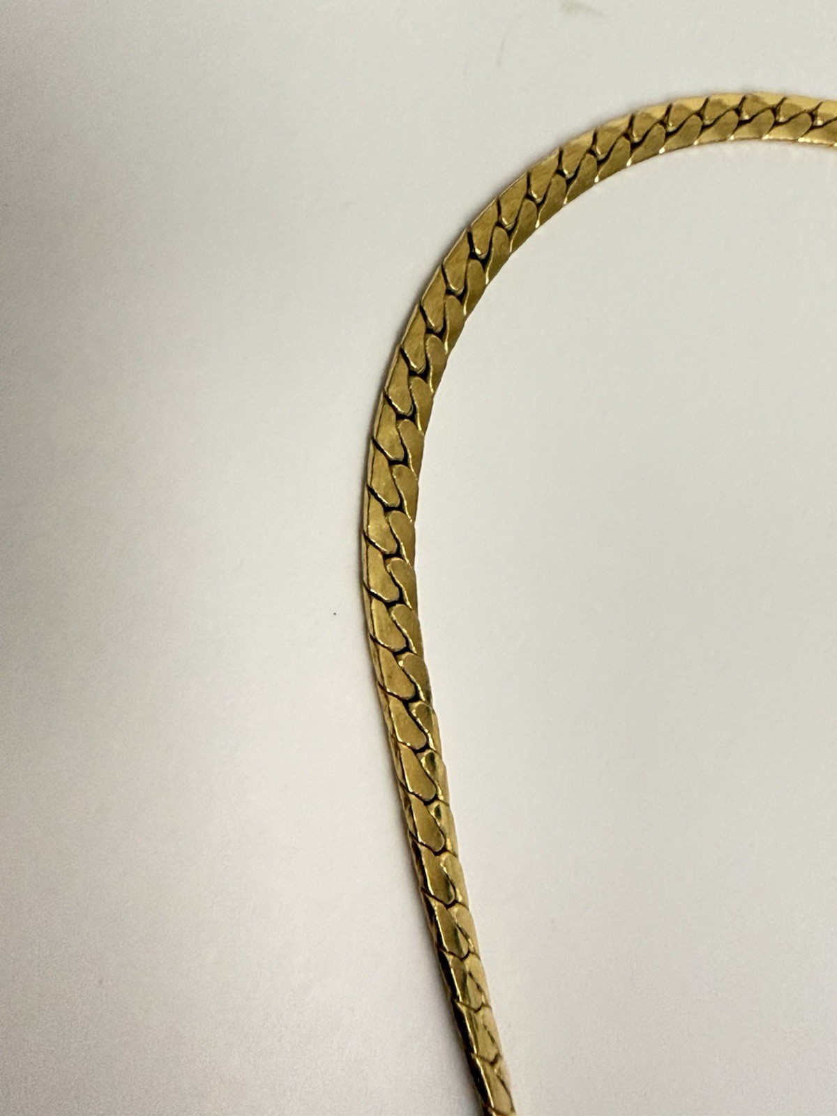 ⁠Vintage Gold Tone Flat Herringbone Snake Chain Knot Loop Statement Necklace⁠