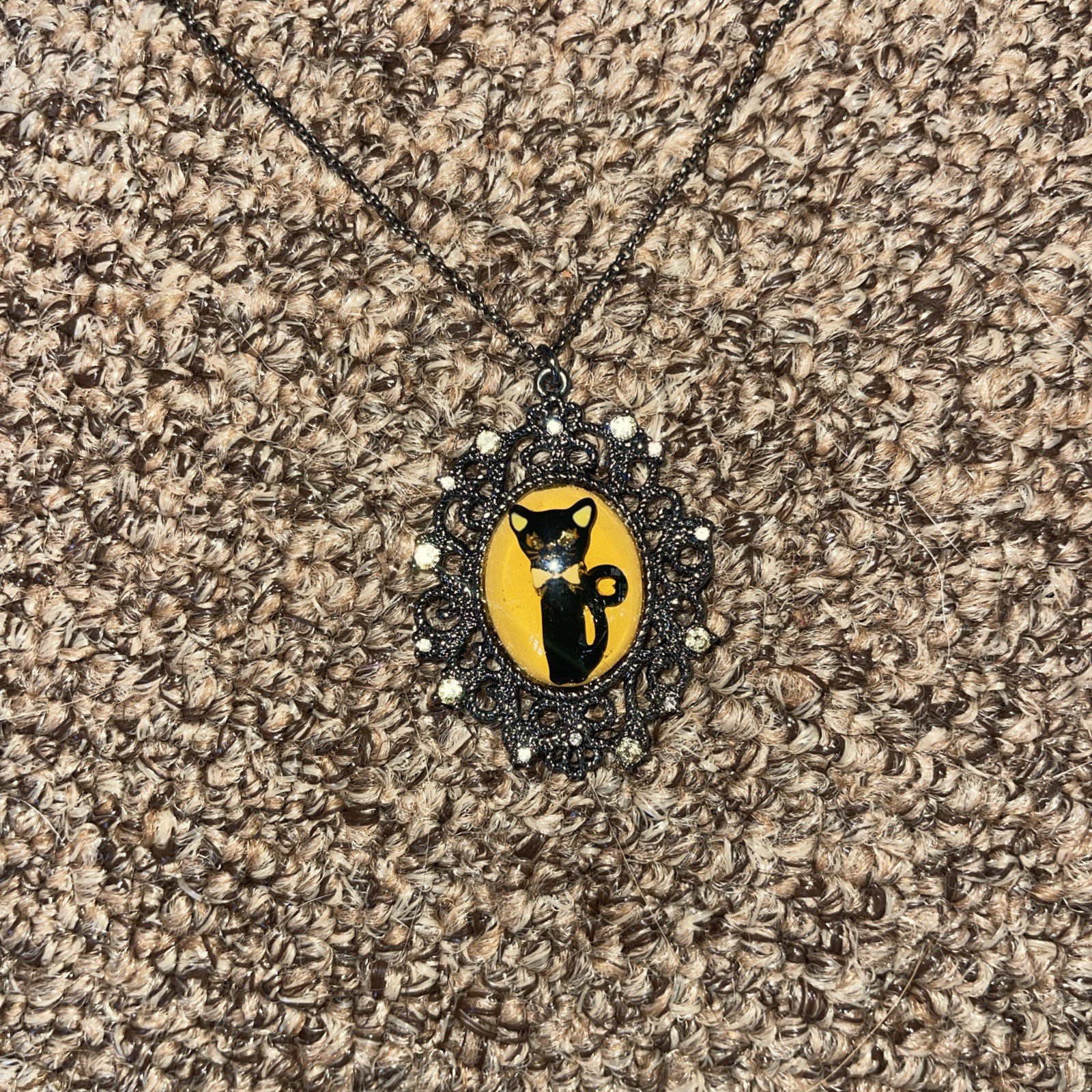 Betsey Johnson Vicki Victorian Lace Choker Cameo Cat Halloween VINTAGE Necklace