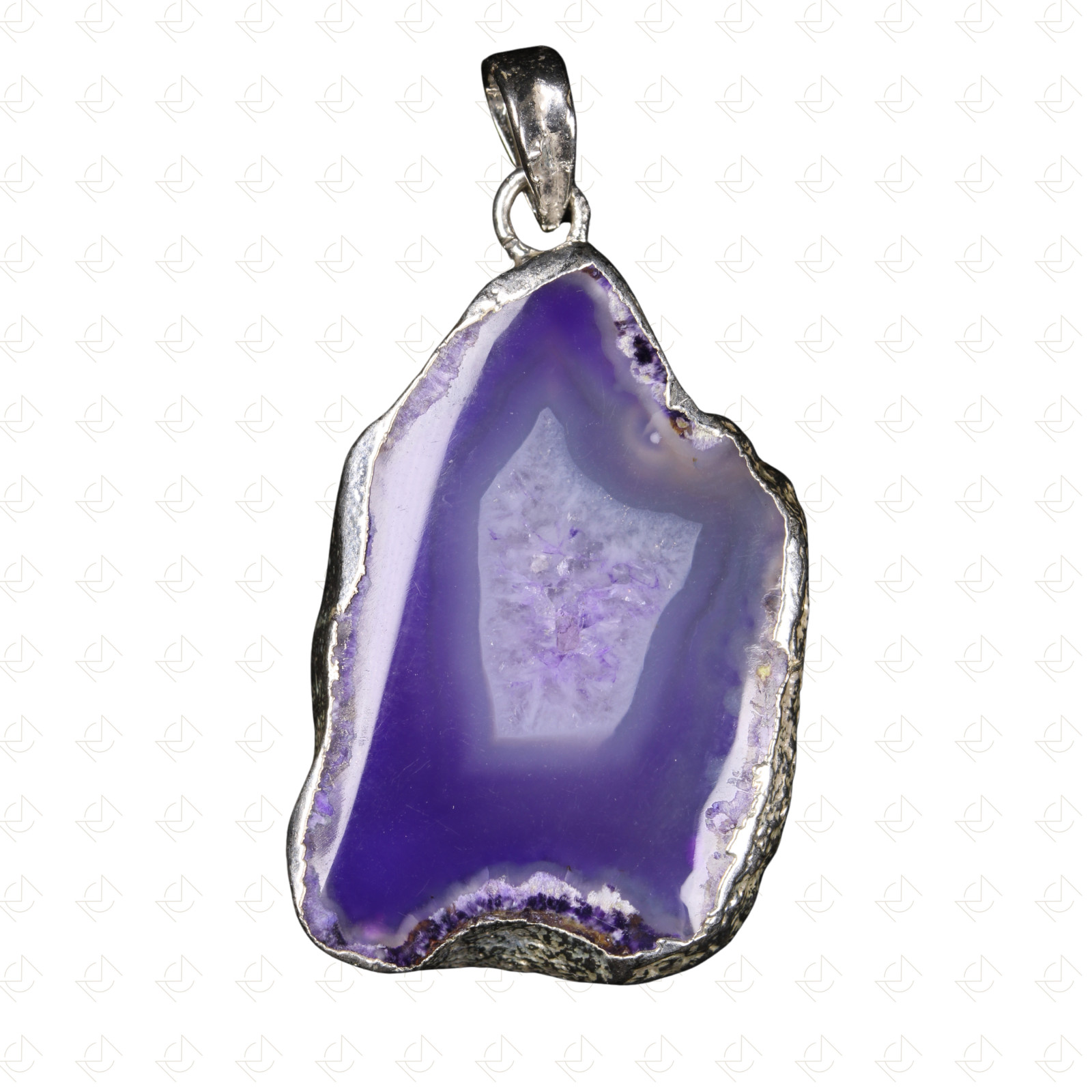 Geode Stone Pendant – Undated