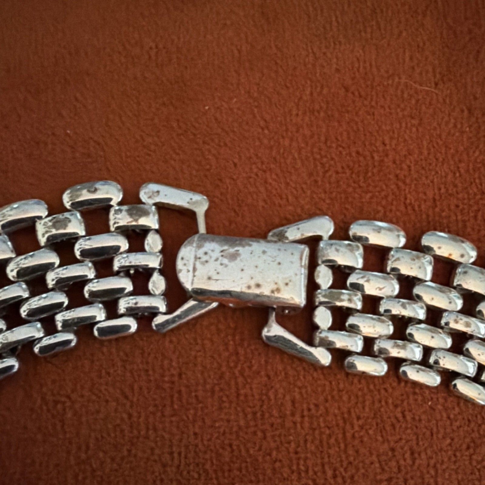 Silver Tone Multi-Row Link Chain Necklace Box Clasp No Stones