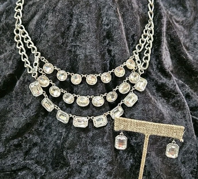 Premier Designs Crystal Multi-Strand Silver Necklace & Earrings Set