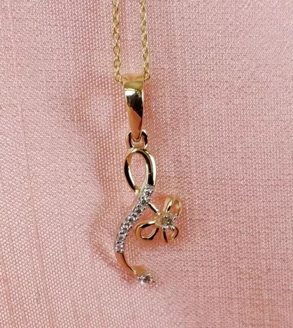 1Ct Round Cut Simulated Diamond Stunning Charm Pendant In 14K Yellow Gold Plated