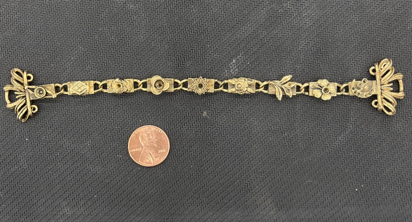Vintage Gold Colored Chain DIY Jewelry Lot Of 6, 7.5 Inches Each
