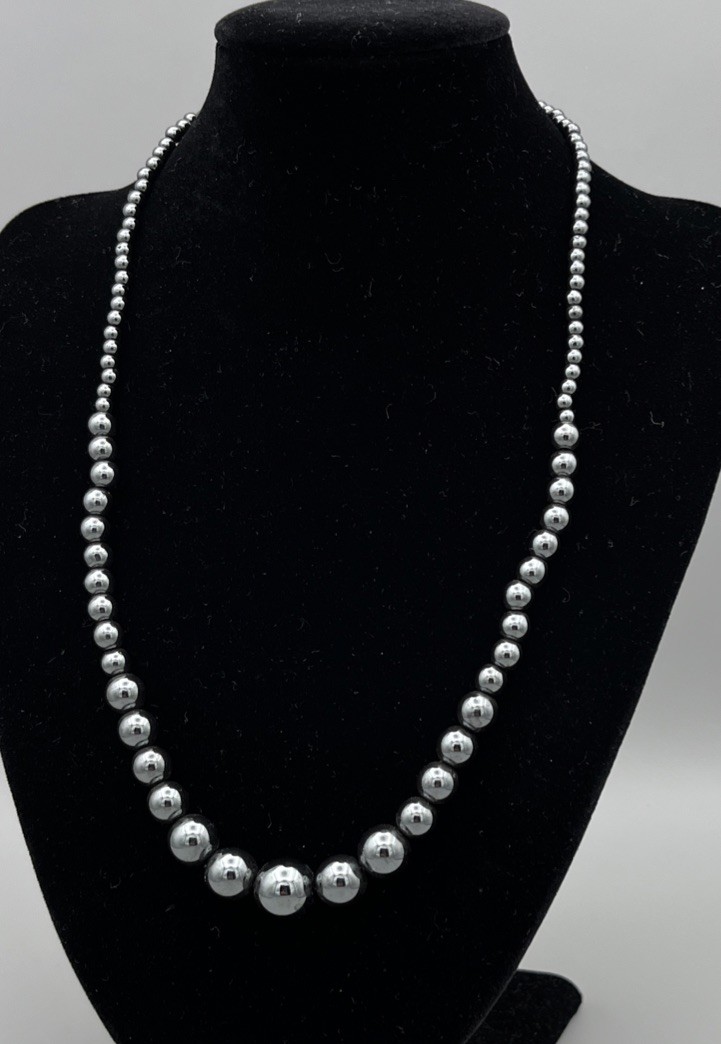 Vintage Graduated Natural Hematite Bead Necklace Metallic Grey Gemstone 48cm 47g