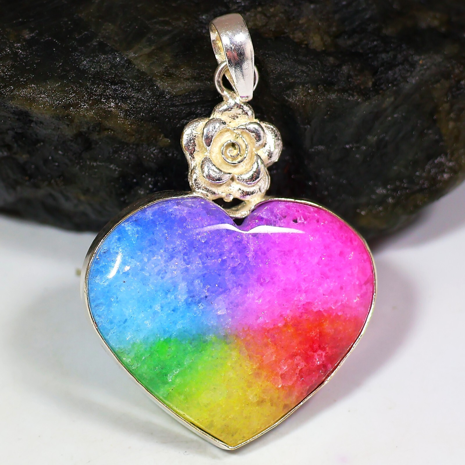 925 Silver Plated Rainbow Color Solar Quartz Heart Pendant Jewelry Size 2.44″