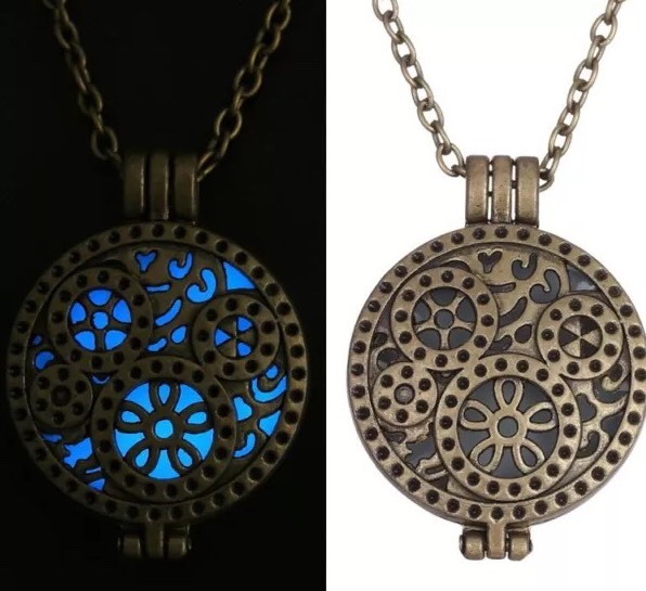 Glow in The Dark Filigree Jewelry Necklace Pendant 18″ Assorted Color