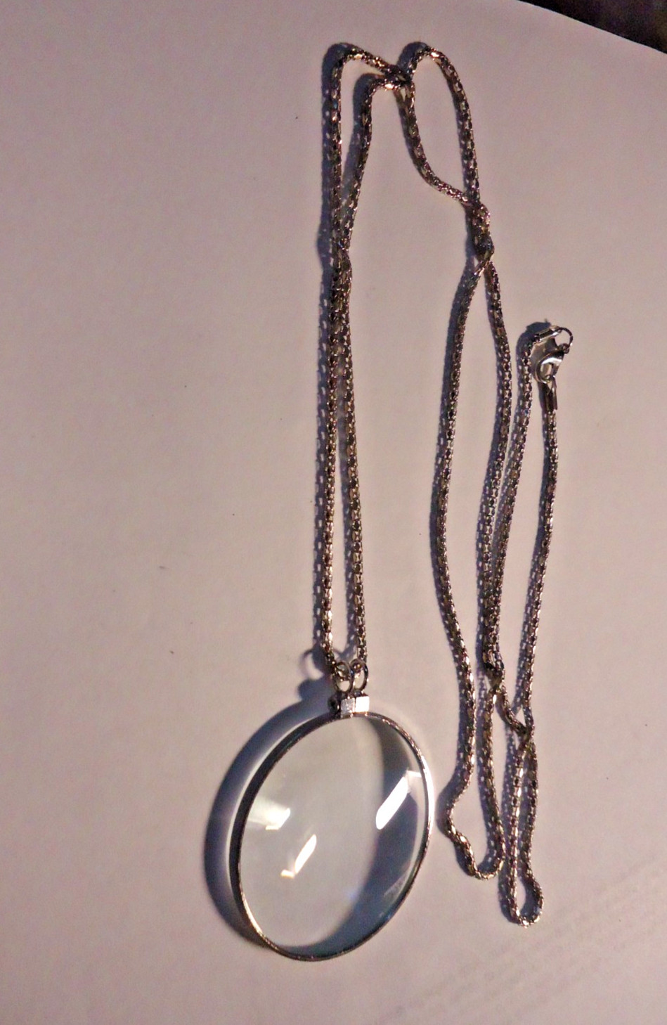 5X Magnifier Reading Magnifying Glass Lens Pendant Necklace 36” silver plated.#