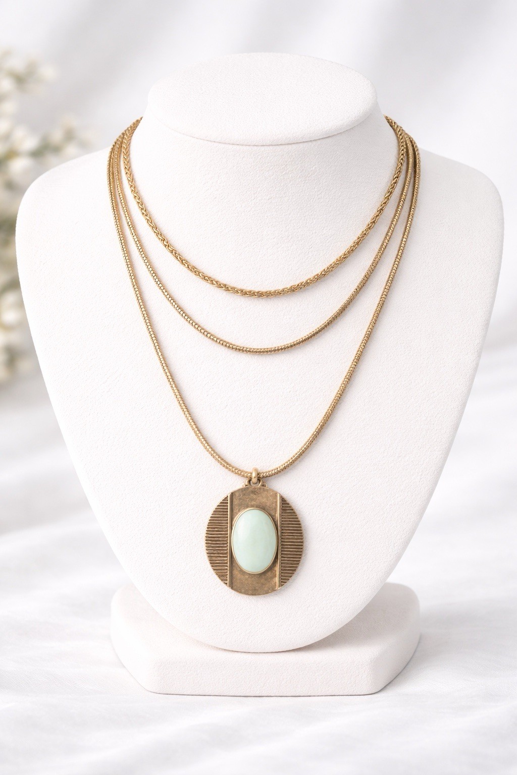 Lucky Brand Layered Gold Tone Necklace Mint Green Oval Pendant Boho 29” Wedding