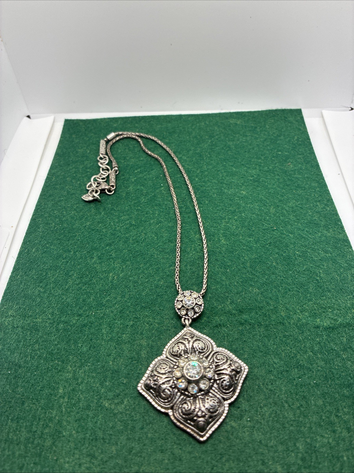 Brighton LUCERNE Silver Clover Crystal Flower Pendant Necklace 20’ Retired