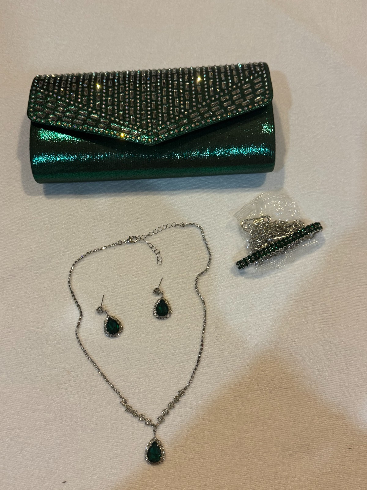 Dark Green color Rhinestone Jewelry Set Necklace w/Earrings, Bracelet Purse